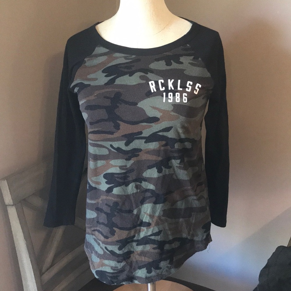 Camo baseball T